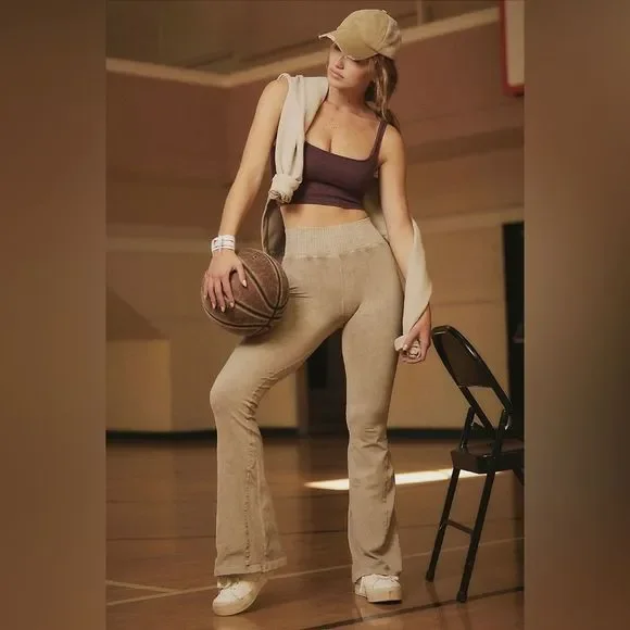 NEW! Free People Good Karma Flare Leg Leggings Mushroom! - Picture 4 of 7